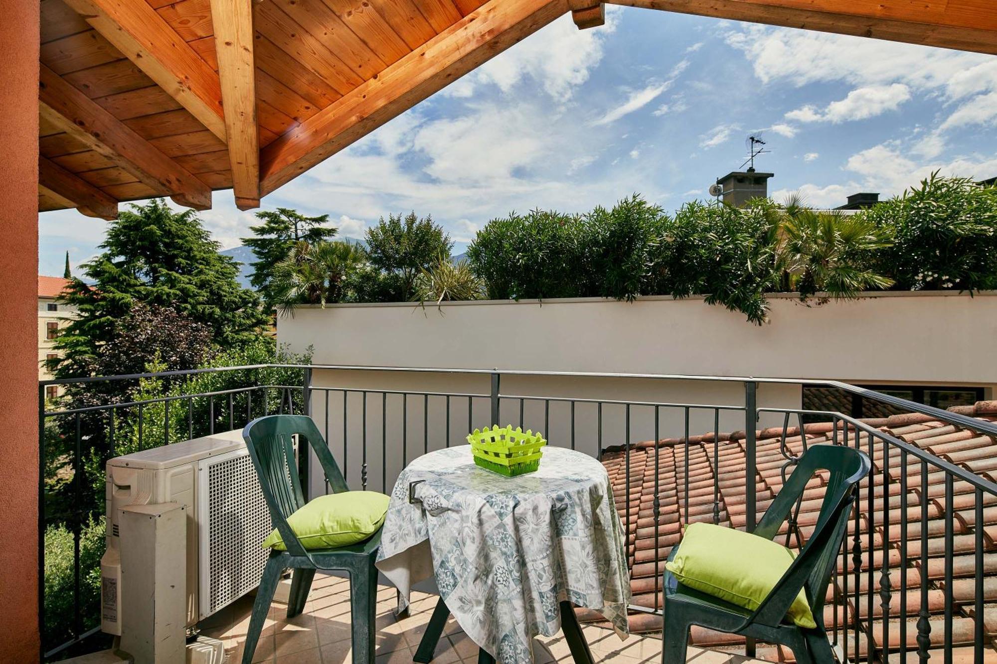 Bella Villa Apartments Riva del Garda Extérieur photo